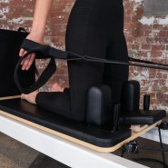 Lifespan Pilates Reformer Contour Pro Machine Set (Black) - Image 12